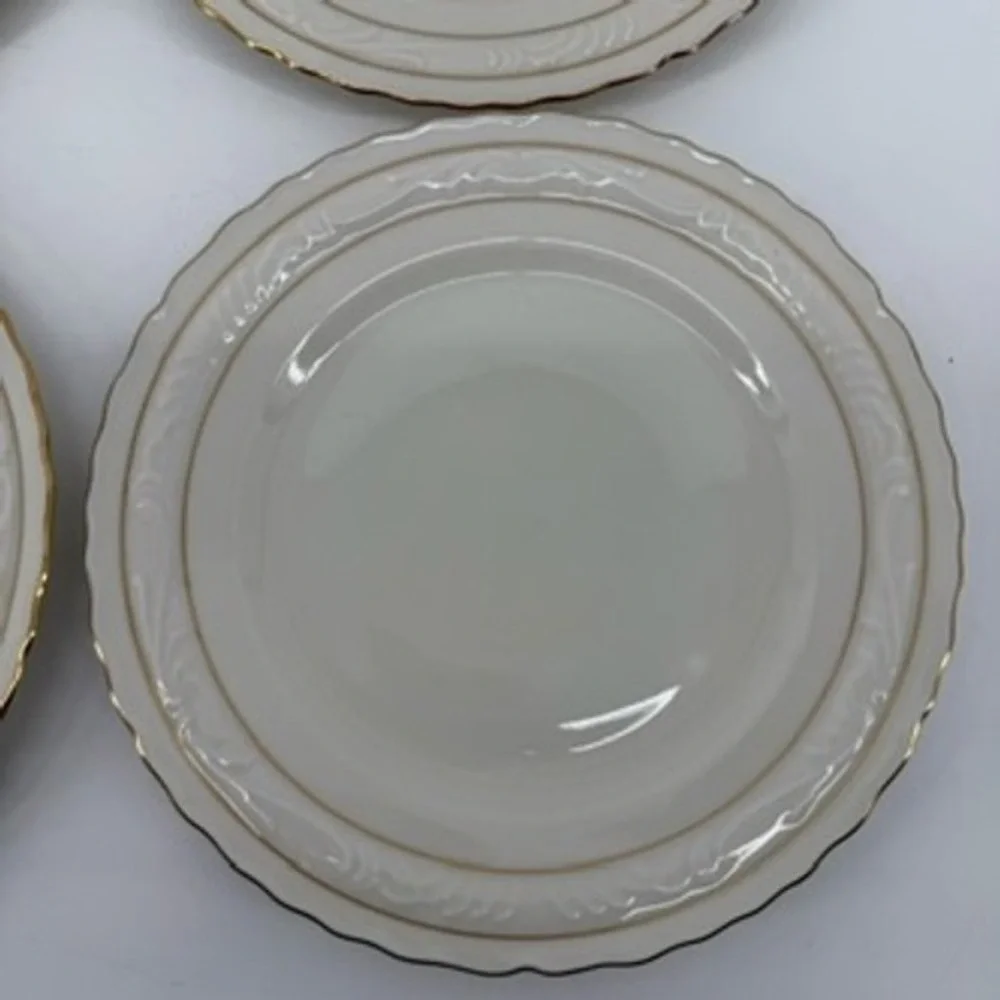 Vintage Bavaria Sonnenporzellan D&R Weiden Stadt Gold Trim Plates Set of 4 7.5in